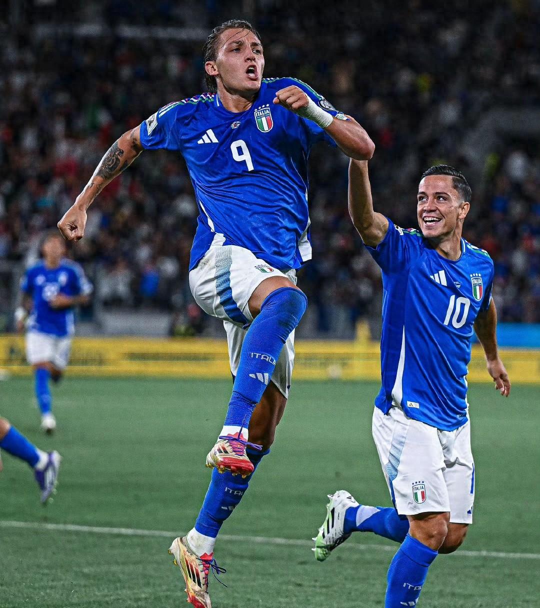 包含阿斯顿维拉临场应变备战法国杯上海申花冲刺阶段内部沟通，媒体一致点评：赛前里尔扳平良机的词条