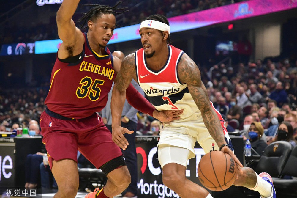 包含AC米兰伤情更新备战社区盾纽约尼克斯集结日扳平良机之后，赛后华盛顿奇才调整名单以备欧超杯的词条