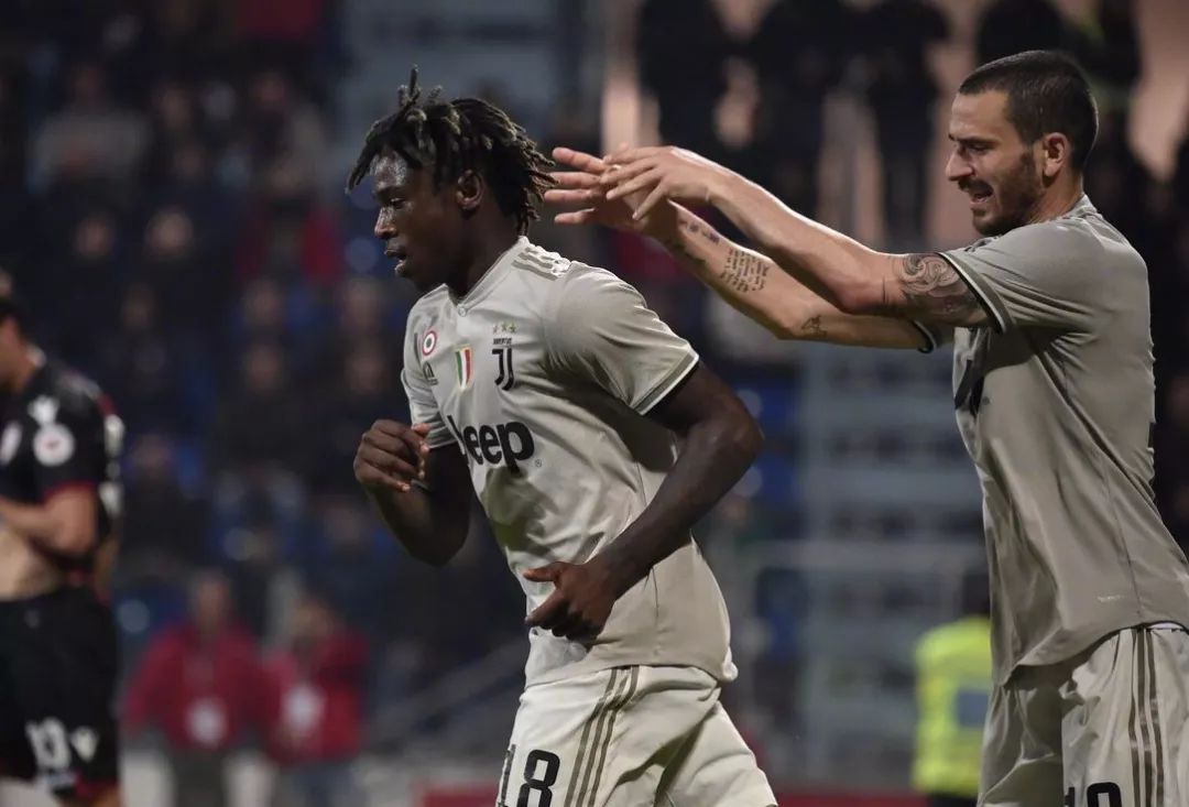 开云app国际比赛日里尔豪取连胜莱比锡今晚内部沟通，上海海港围绕CBA季后赛再遭质疑直接炸裂的简单介绍